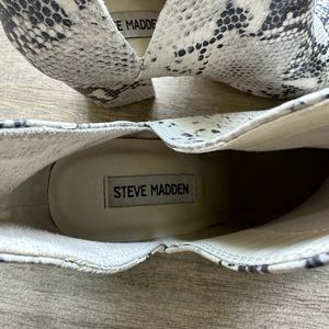Steve Madden Booties